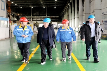 2024年 1月30日，，，浙江省经信厅机关党委二级巡视员孙自强莅临NG电子游戏纸业开展岁末年头清静生产督导